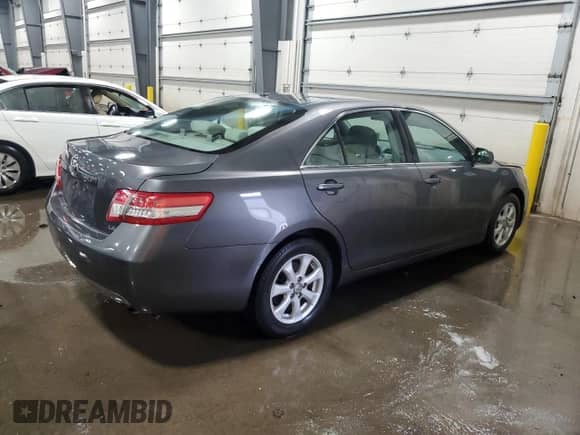 2011 Toyota Camry LE с VIN 4T4BF3EK4BR131223, выставлен на аукционе Copart как лот 67139425 с пробегом 104 242 миль миль и Списание • Salvage title. История ставок и продаж доступна на DreamBid. Изображение 3.