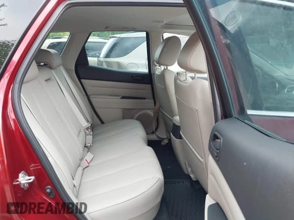 ✅ 2012 Mazda CX-7 i Touring • VIN: JM3ER2C55C0411971 • Lot: 42344217. Wystawiony na IAAI z przebiegiem 59 780 mil. Bezpłatny archiwum sprzedaży aukcyjnych z USA i szczegółowy raport historii pojazdu na DreamBid. Zdjęcie 8.