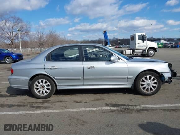 2003 Hyundai Sonata GLS с VIN KMHWF35H23A909117, выставлен на аукционе IAAI как лот 41535679 с пробегом 149 285 миль миль и . История ставок и продаж доступна на DreamBid. Изображение 14.