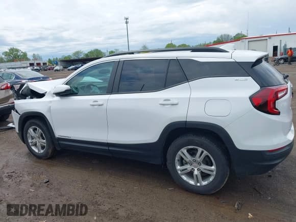 ✅ 2022 GMC Terrain SLE • VIN: 3GKALTEV1NL289230 • Lot: 42153973. Listed on IAAI with 64,169 mi. Free auction sales archive from the USA and detailed vehicle history report at DreamBid. Image 14.