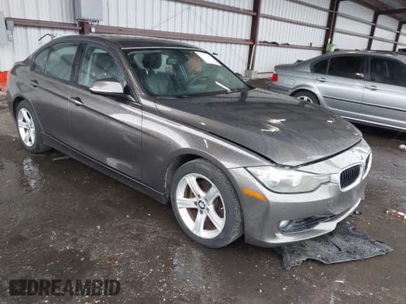 ✅ 2013 BMW 3 Series 328i • VIN: WBA3A5G5XDNP23823 • Лот: 43431534. Опубликован ранее на IAAI с пробегом 168 935 миль. Бесплатный доступ к архиву аукционных продаж из США и подробный отчёт об истории автомобиля на DreamBid. Изображение 1.