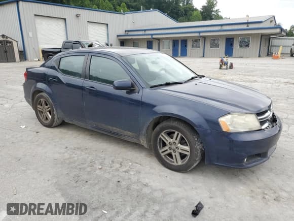 ✅ 2013 Dodge Avenger SXT • VIN: 1C3CDZCB1DN675808 • Lot: 67440025. Listed on Copart with 226,805 mi. Free auction sales archive from the USA and detailed vehicle history report at DreamBid. Image 4.