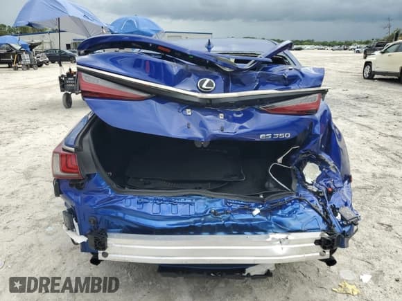 ✅ 2022 Lexus ES 350 F Sport • VIN: 58AGZ1B1XNU137354 • Lot: 81772615. Wystawiony na Copart z przebiegiem 71 059 mil. Bezpłatny archiwum sprzedaży aukcyjnych z USA i szczegółowy raport historii pojazdu na DreamBid. Zdjęcie 6.