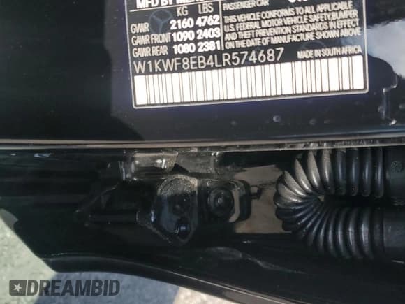 ✅ 2020 Mercedes-Benz C 300 • VIN: W1KWF8EB4LR574687 • Lot: 70091095. Wystawiony na Copart z przebiegiem 86 866 mil. Bezpłatny archiwum sprzedaży aukcyjnych z USA i szczegółowy raport historii pojazdu na DreamBid. Zdjęcie 12.