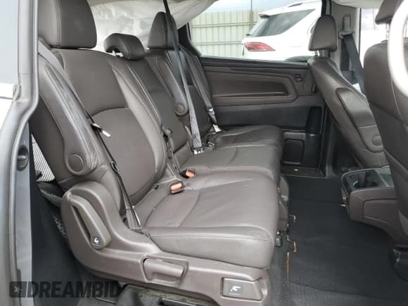 ✅ 2020 Honda Odyssey EX-L • VIN: 5FNRL6H76LB007110 • Lot: 82141145. Wystawiony na Copart z przebiegiem Nie podano. Bezpłatny archiwum sprzedaży aukcyjnych z USA i szczegółowy raport historii pojazdu na DreamBid. Zdjęcie 11.