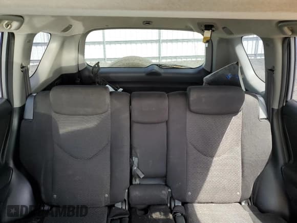 ✅ 2006 Toyota RAV4 Sport • VIN: JTMBD32V266003804 • Лот: 57905855. Опубликован ранее на Copart с пробегом 191 536 миль. Бесплатный доступ к архиву аукционных продаж из США и подробный отчёт об истории автомобиля на DreamBid. Изображение 10.