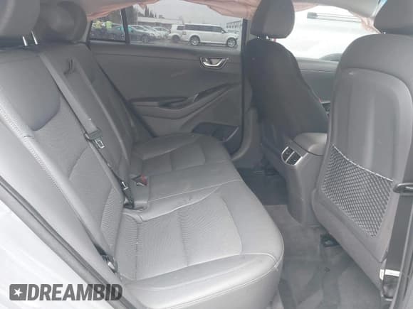✅ 2020 Hyundai Ioniq Limited • VIN: KMHC85LJ3LU061195 • Lot: 41919783. Listed on IAAI with 29,889 mi. Free auction sales archive from the USA and detailed vehicle history report at DreamBid. Image 8.