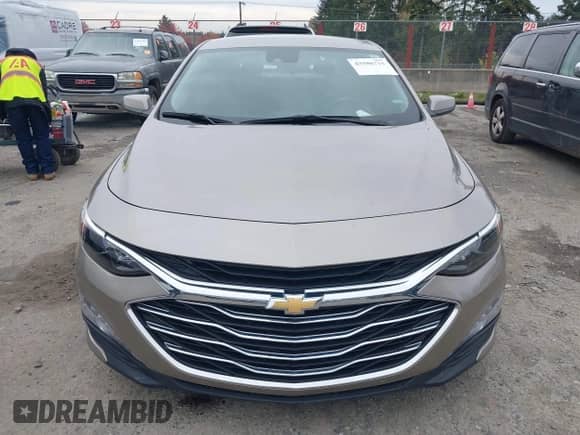 2024 Chevrolet Malibu LT z VIN 1G1ZD5ST1RF222162, wystawiony jako IAAI lot #43586715 z przebiegiem 38 518 mil mil oraz . Historia ofert i sprzedaży dostępna na DreamBid. Obrazek 12.