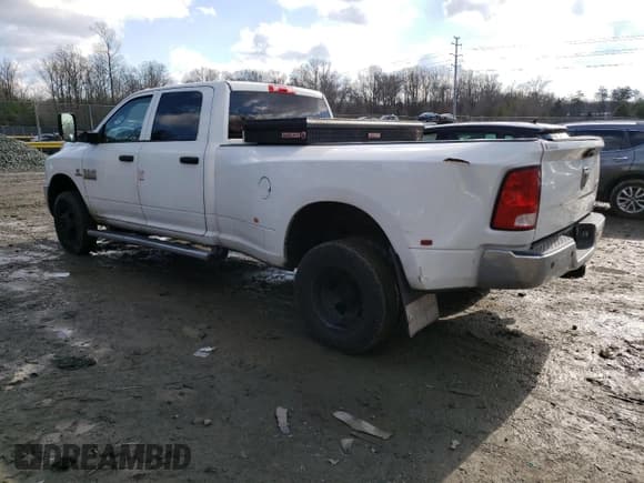 ✅ 2017 Ram 3500 Tradesman • VIN: 3C63RRGL9HG545474 • Лот: 42987684. Опубликован ранее на Copart с пробегом 165 735 миль. Бесплатный доступ к архиву аукционных продаж из США и подробный отчёт об истории автомобиля на DreamBid. Изображение 2.
