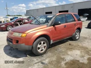 ✅ 2002 Saturn VUE • VIN: 5GZCZ23D22S811754 • Lot: 56682225. Wystawiony na Copart z przebiegiem 282 775 mil. Bezpłatny archiwum sprzedaży aukcyjnych z USA i szczegółowy raport historii pojazdu na DreamBid. Zdjęcie 1.