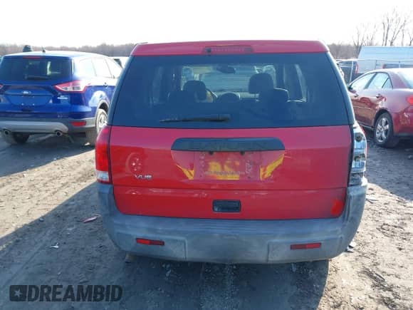 2002 Saturn VUE z VIN 5GZCZ23D22S813892, wystawiony jako IAAI lot #41781095 z przebiegiem 192 175 mil mil oraz . Historia ofert i sprzedaży dostępna na DreamBid. Obrazek 16.