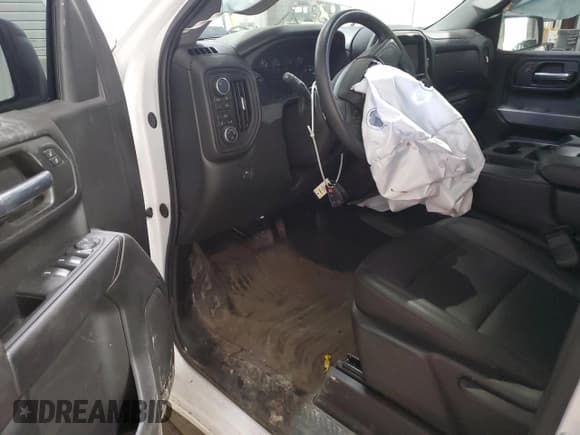 ✅ 2025 Chevrolet Silverado 1500 • VIN: 1GCPKAEK4SZ166108 • Лот: 57635875. Опубликован ранее на Copart с пробегом 2 533 миль. Бесплатный доступ к архиву аукционных продаж из США и подробный отчёт об истории автомобиля на DreamBid. Изображение 8.