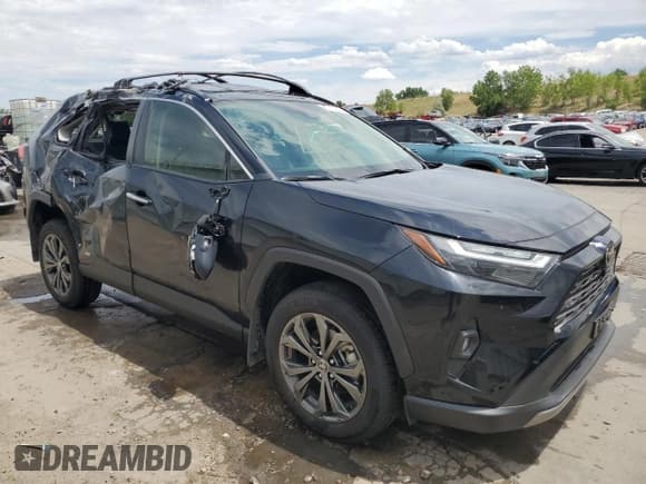 ✅ 2025 Toyota RAV4 Hybrid Limited • VIN: JTMD6RFV5SD162662 • Lot: 65710605. Wystawiony na Copart z przebiegiem 3 703 mil. Bezpłatny archiwum sprzedaży aukcyjnych z USA i szczegółowy raport historii pojazdu na DreamBid. Zdjęcie 4.