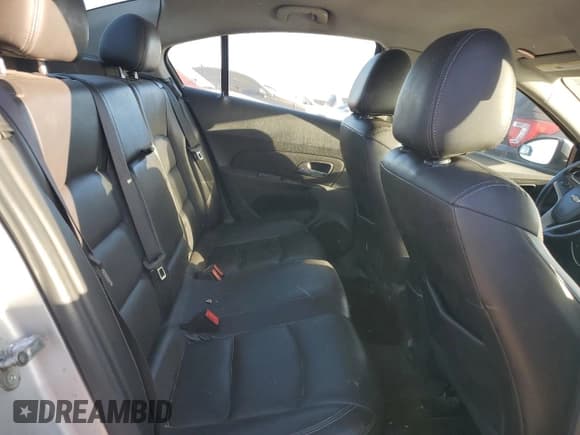 ✅ 2014 Chevrolet Cruze 2LT • VIN: 1G1PE5SB9E7385335 • Lot: 90363885. Listed on Copart with 138,490 mi. Free auction sales archive from the USA and detailed vehicle history report at DreamBid. Image 10.