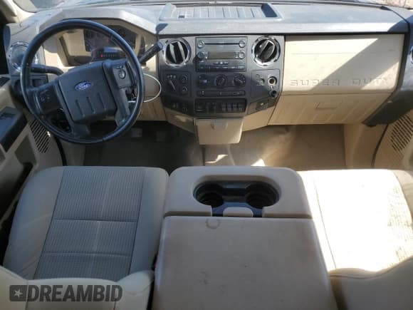 ✅ 2008 Ford F-350 XL • VIN: 1FTWX31Y58EE09783 • Лот: 52208395. Опубликован ранее на Copart с пробегом 123 941 миль. Бесплатный доступ к архиву аукционных продаж из США и подробный отчёт об истории автомобиля на DreamBid. Изображение 8.