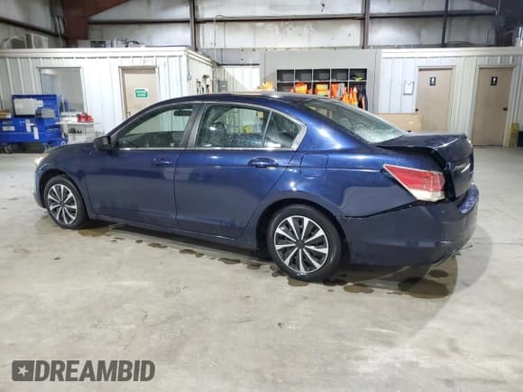 ✅ 2010 Honda Accord EX • VIN: 1HGCP2F75AA001277 • Lot: 84898325. Wystawiony na Copart z przebiegiem 127 167 mil. Bezpłatny archiwum sprzedaży aukcyjnych z USA i szczegółowy raport historii pojazdu na DreamBid. Zdjęcie 2.