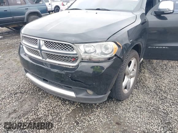 ✅ 2013 Dodge Durango Citadel • VIN: 1C4SDHET9DC510172 • Lot: 41829385. Wystawiony na IAAI z przebiegiem 133 710 mil. Bezpłatny archiwum sprzedaży aukcyjnych z USA i szczegółowy raport historii pojazdu na DreamBid. Zdjęcie 6.