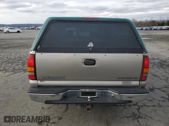 ✅ 1999 Chevrolet Silverado 1500 LS • VIN: 2GCEC19V2X1187838 • Lot: 91932605. Listed on Copart with 322,600 mi. Free auction sales archive from the USA and detailed vehicle history report at DreamBid. Image 6.