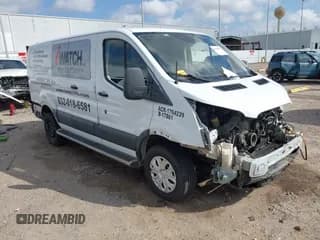 ✅ 2018 Ford Transit • VIN: 1FTYR1ZM8JKA98589 • Lot: 43544041. Wystawiony na IAAI z przebiegiem 163 187 mil. Bezpłatny archiwum sprzedaży aukcyjnych z USA i szczegółowy raport historii pojazdu na DreamBid. Zdjęcie 1.