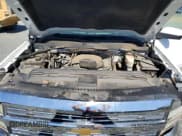 ✅ 2015 Chevrolet Silverado 2500HD LT • VIN: 1GC1CVEG0FF570391 • Lot: 82513765. Wystawiony na Copart z przebiegiem 145 314 mil. Bezpłatny archiwum sprzedaży aukcyjnych z USA i szczegółowy raport historii pojazdu na DreamBid. Zdjęcie 11.