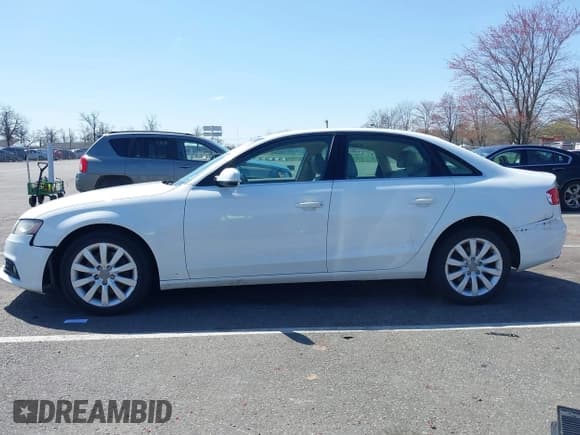 ✅ 2011 Audi A4 Premium Plus • VIN: WAUFFAFL2BA091511 • Lot: 41930126. Listed on IAAI with 248,428 mi. Free auction sales archive from the USA and detailed vehicle history report at DreamBid. Image 14.