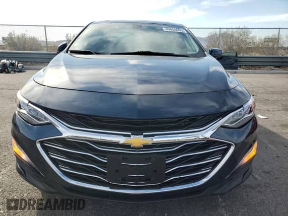 2022 Chevrolet Malibu Premier with VIN 1G1ZE5SX3NF194097, listed as a Copart auction lot 49655005 with 28,819 mi miles and Salvage title. Bid and sale history available at DreamBid. Image 5.