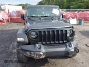✅ 2021 Jeep Wrangler Unlimited Willys • VIN: 1C4HJXDG2MW646904 • Lot: 42267506. Wystawiony na IAAI z przebiegiem 55 530 mil. Bezpłatny archiwum sprzedaży aukcyjnych z USA i szczegółowy raport historii pojazdu na DreamBid. Zdjęcie 13.