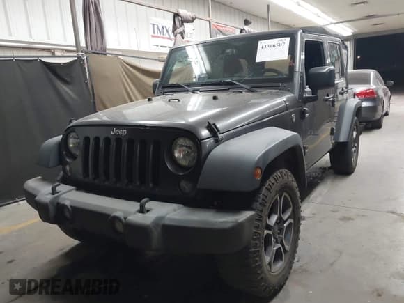✅ 2018 Jeep Wrangler Unlimited Sport S • VIN: 1C4HJWDG6JL923321 • Лот: 43366507. Опубликован ранее на IAAI с пробегом 98 192 миль. Бесплатный доступ к архиву аукционных продаж из США и подробный отчёт об истории автомобиля на DreamBid. Изображение 2.