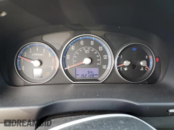 ✅ 2008 Hyundai Santa Fe GLS • VIN: 5NMSG13D18H215035 • Lot: 80709554. Listed on Copart with 152,128 mi. Free auction sales archive from the USA and detailed vehicle history report at DreamBid. Image 9.