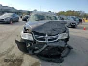 ✅ 2017 Dodge Journey SXT • VIN: 3C4PDDBG5HT592899 • Лот: 89541635. Опубликован ранее на Copart с пробегом 141 136 миль. Бесплатный доступ к архиву аукционных продаж из США и подробный отчёт об истории автомобиля на DreamBid. Изображение 13.