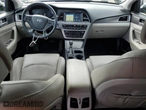 2016 Hyundai Sonata Sport z VIN 5NPE34AF0GH357974, wystawiony jako Copart lot #90990765 z przebiegiem 163 175 mil mil oraz Czysty tytuł • Clean title. Historia ofert i sprzedaży dostępna na DreamBid. Obrazek 8.