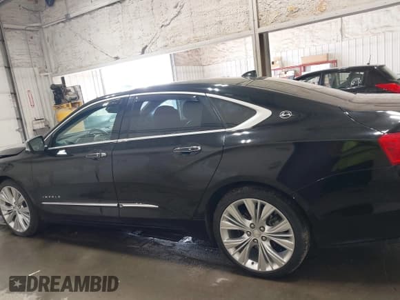 ✅ 2014 Chevrolet Impala LTZ • VIN: 1G1155S35EU123568 • Lot: 42808616. Wystawiony na IAAI z przebiegiem 65 134 mil. Bezpłatny archiwum sprzedaży aukcyjnych z USA i szczegółowy raport historii pojazdu na DreamBid. Zdjęcie 15.