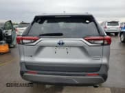 ✅ 2021 Toyota RAV4 Hybrid Limited • VIN: 4T3D6RFVXMU039915 • Lot: 87358485. Listed on Copart with 98,224 mi. Free auction sales archive from the USA and detailed vehicle history report at DreamBid. Image 6.