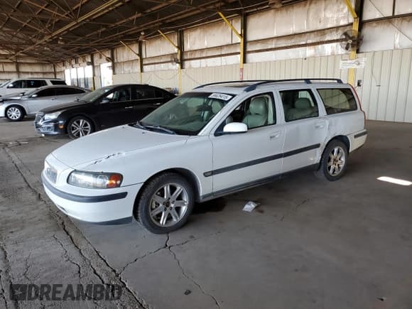 ✅ 2004 Volvo V70 • VIN: YV1SW61T742443236 • Lot: 56626415. Wystawiony na Copart z przebiegiem 256 740 mil. Bezpłatny archiwum sprzedaży aukcyjnych z USA i szczegółowy raport historii pojazdu na DreamBid. Zdjęcie 1.