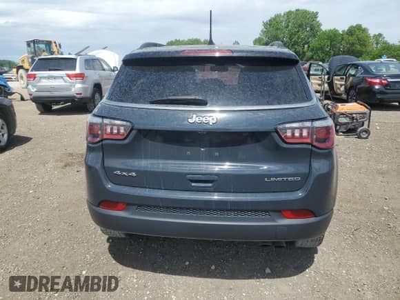 2018 Jeep Compass Limited с VIN 3C4NJDCBXJT264094, выставлен на аукционе Copart как лот 57117155 с пробегом 88 071 миль миль и Списание • Salvage title. История ставок и продаж доступна на DreamBid. Изображение 6.