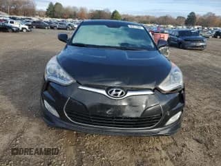✅ 2013 Hyundai Veloster w/Black Int • VIN: KMHTC6AD0DU153285 • Lot: 85271884. Wystawiony na Copart z przebiegiem 164 956 mil. Bezpłatny archiwum sprzedaży aukcyjnych z USA i szczegółowy raport historii pojazdu na DreamBid. Zdjęcie 5.