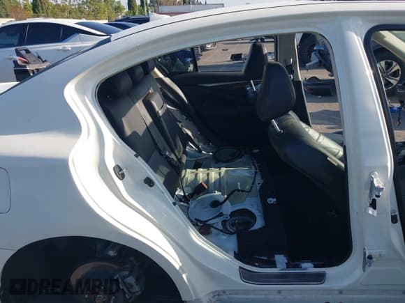 ✅ 2019 Infiniti Q50 Luxe • VIN: JN1EV7AP8KM514771 • Lot: 42520785. Listed on IAAI with Not provided. Free auction sales archive from the USA and detailed vehicle history report at DreamBid. Image 8.