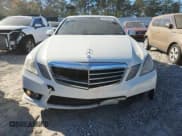✅ 2010 Mercedes-Benz E 350 Sport • VIN: WDDHF8HB1AA100082 • Lot: 92890075. Wystawiony na Copart z przebiegiem 311 236 mil. Bezpłatny archiwum sprzedaży aukcyjnych z USA i szczegółowy raport historii pojazdu na DreamBid. Zdjęcie 5.
