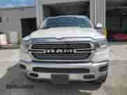 2019 Ram 1500 Laramie с VIN 1C6SRFJT4KN568940, выставлен на аукционе Copart как лот 80893485 с пробегом 87 528 миль миль и Списание • Salvage title. История ставок и продаж доступна на DreamBid. Изображение 5.