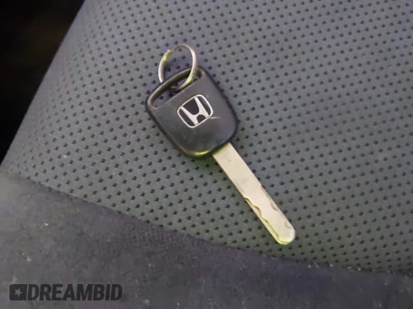 ✅ 2008 Honda Fit • VIN: JHMGD38458S058163 • Лот: 43876629. Опубликован ранее на IAAI с пробегом 154 021 миль. Бесплатный доступ к архиву аукционных продаж из США и подробный отчёт об истории автомобиля на DreamBid. Изображение 11.