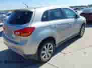 2013 Mitsubishi Outlander ES с VIN 4A4AP3AUXDE001726, выставлен на аукционе IAAI как лот 43480418 с пробегом 124 387 миль миль и . История ставок и продаж доступна на DreamBid. Изображение 4.