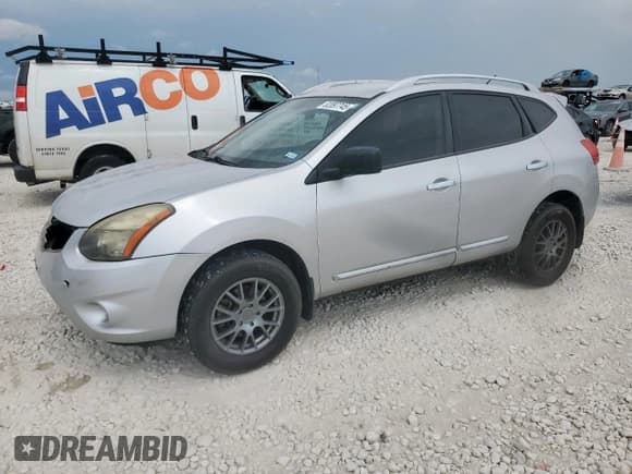 ✅ 2014 Nissan Rogue S • VIN: JN8AS5MT3EW104507 • Lot: 82097745. Listed on Copart with 187,956 mi. Free auction sales archive from the USA and detailed vehicle history report at DreamBid. Image 1.
