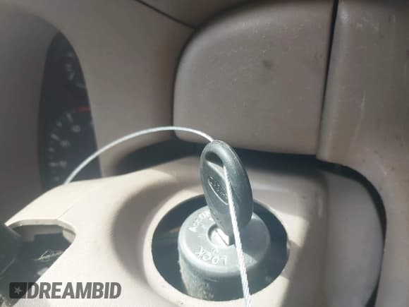 ✅ 2004 Nissan Sentra S • VIN: 3N1CB51D84L827701 • Лот: 43039191. Опубликован ранее на IAAI с пробегом 189 230 миль. Бесплатный доступ к архиву аукционных продаж из США и подробный отчёт об истории автомобиля на DreamBid. Изображение 11.