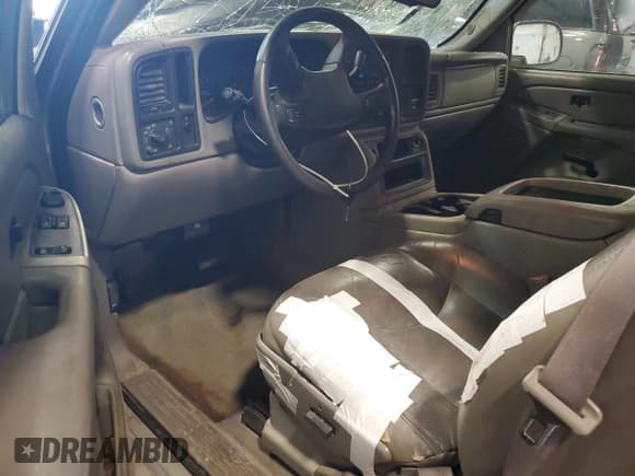 ✅ 2004 Chevrolet Silverado 1500 LS • VIN: 2GCEC19T941284318 • Лот: 73968654. Опубликован ранее на Copart с пробегом 181 484 миль. Бесплатный доступ к архиву аукционных продаж из США и подробный отчёт об истории автомобиля на DreamBid. Изображение 8.