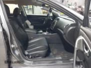 ✅ 2017 Nissan Altima SL • VIN: 1N4AL3AP8HC185343 • Lot: 41547908. Listed on IAAI with 91,326 mi. Free auction sales archive from the USA and detailed vehicle history report at DreamBid. Image 5.