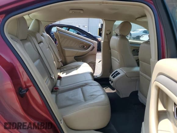 ✅ 2015 Ford Taurus SEL • VIN: 1FAHP2E86FG186593 • Лот: 80940805. Опубликован ранее на Copart с пробегом 203 531 миль. Бесплатный доступ к архиву аукционных продаж из США и подробный отчёт об истории автомобиля на DreamBid. Изображение 10.