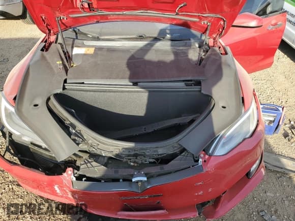 ✅ 2018 Tesla Model S 75D • VIN: 5YJSA1E23JF260305 • Lot: 81803115. Listed on Copart with 43,491 mi. Free auction sales archive from the USA and detailed vehicle history report at DreamBid. Image 11.