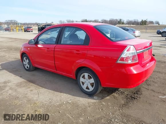 ✅ 2007 Chevrolet Aveo LS • VIN: KL1TD56657B176185 • Lot: 41531546. Wystawiony na IAAI z przebiegiem 264 545 mil. Bezpłatny archiwum sprzedaży aukcyjnych z USA i szczegółowy raport historii pojazdu na DreamBid. Zdjęcie 3.