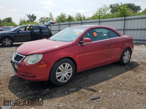 ✅ 2008 Volkswagen Eos Turbo • VIN: WVWBA71F38V016614 • Lot: 60910435. Listed on Copart with 83,882 mi. Free auction sales archive from the USA and detailed vehicle history report at DreamBid. Image 1.