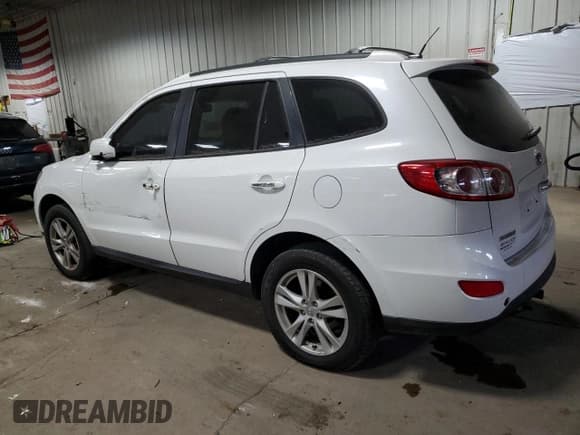 ✅ 2010 Hyundai Santa Fe Limited • VIN: 5NMSK4AG9AH341369 • Lot: 82395954. Listed on Copart with 199,818 mi. Free auction sales archive from the USA and detailed vehicle history report at DreamBid. Image 2.